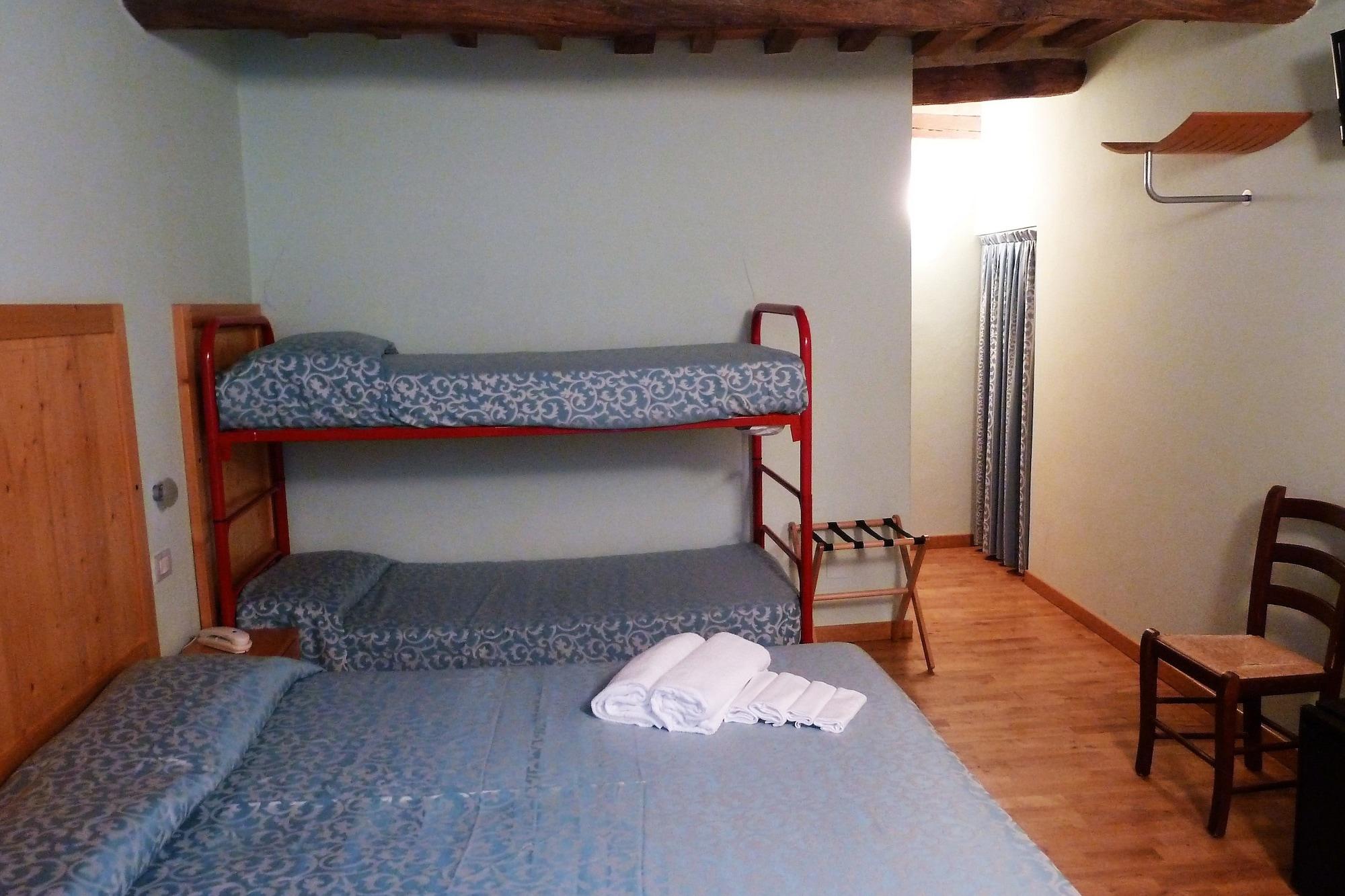 גוביו Hotel Tre Ceri מראה חיצוני תמונה